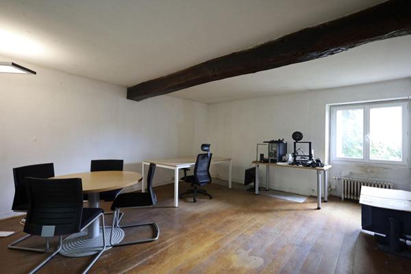 Maison de caractère 5 pièces à Bouafle ? 180 m²