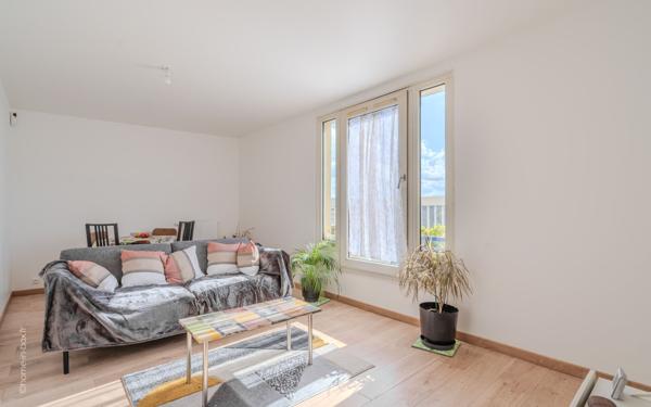 Appartement à vendre    3 pièces • 65,90 m2 Torcy