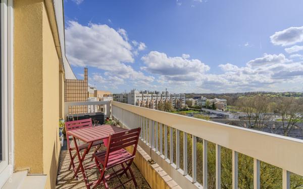 Appartement à vendre    3 pièces • 65,90 m2 Torcy