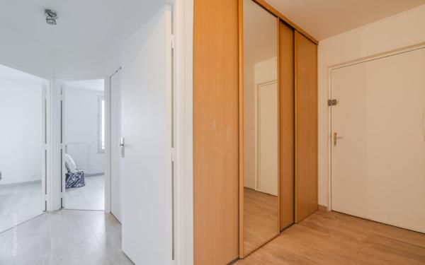 Appartement à vendre    3 pièces • 65,90 m2 Torcy