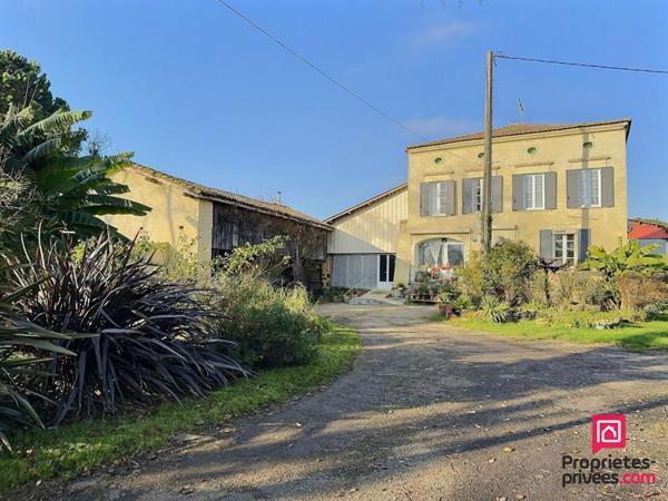 Maison 9 pièces Senestis 210m²