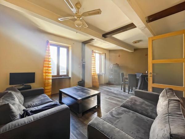 EXCLUSIVITÉ  MAISON DE VILLAGE À RÉNOVER 105 m²  3 CHAMBRES