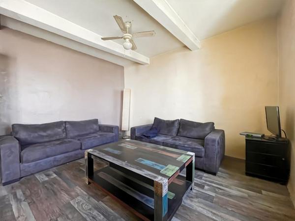 EXCLUSIVITÉ  MAISON DE VILLAGE À RÉNOVER 105 m²  3 CHAMBRES