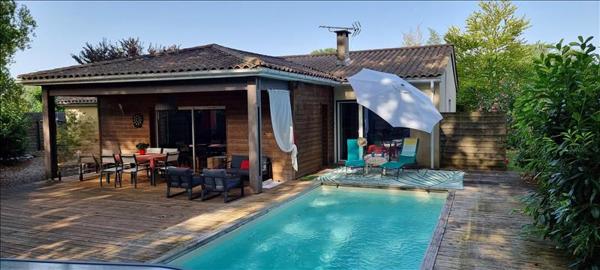 Maison à vendre |  Saint-Caprais-de-Bordeaux |  6 pièces | 160 m²