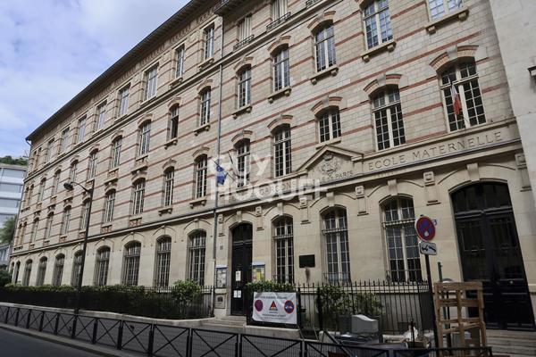 PARIS XVI, Coeur de Passy 83 m2 3 chambres