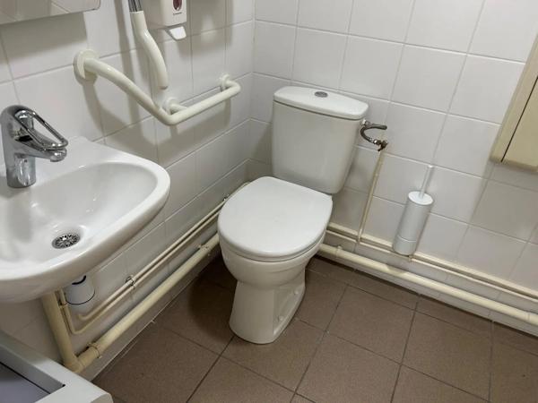 Local professionnel à louer 317.57m² Montbéliard (25200)