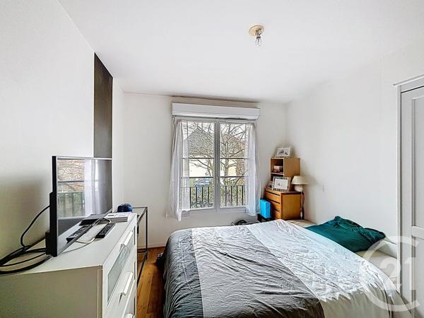 Appartement F2 à vendre  2 pièces - 35,12 m2 MOISSY CRAMAYEL - 77
