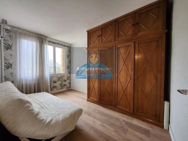 Location Appartement 4 pièces 80 m2 à Saint-Maur-des-Fossés