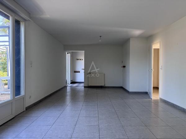 Hiersac, maison T3 de plain-pied avec jardin