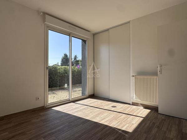 Hiersac, maison T3 de plain-pied avec jardin
