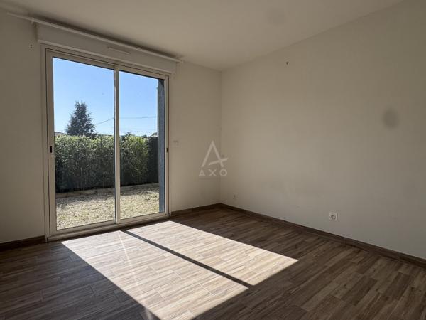 Hiersac, maison T3 de plain-pied avec jardin