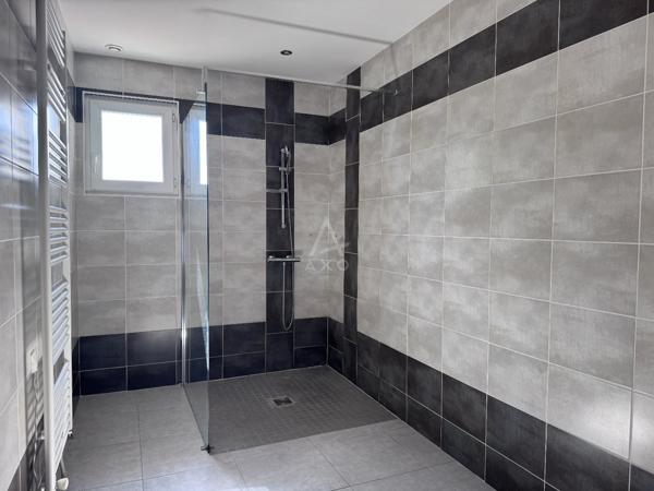 Hiersac, maison T3 de plain-pied avec jardin