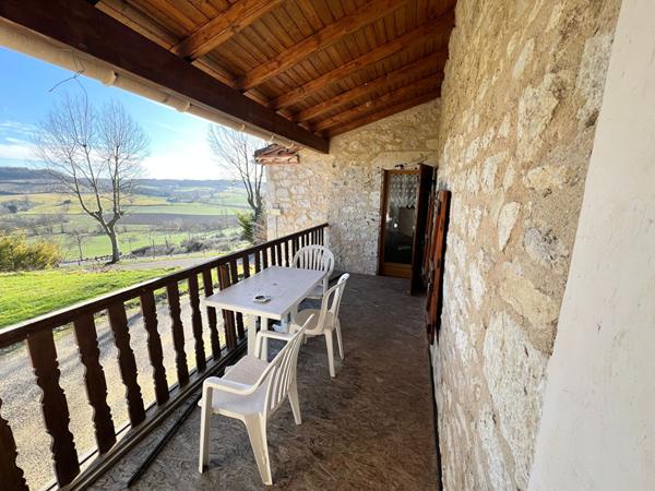 BELLE MAISON EN PIERRE