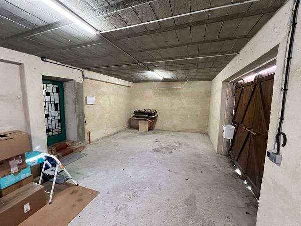 BELLE MAISON EN PIERRE