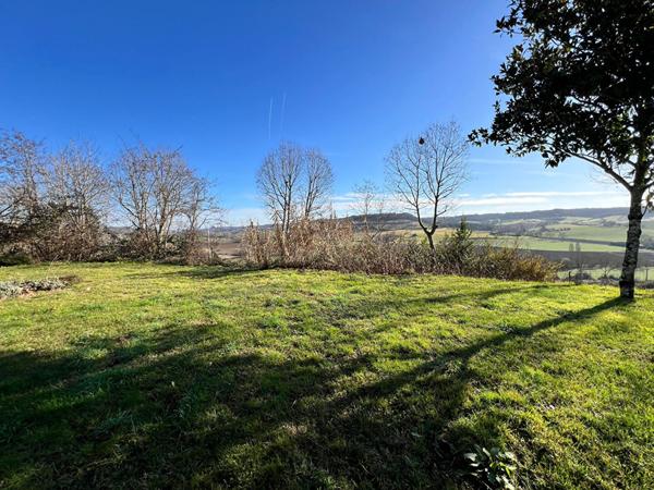 BELLE MAISON EN PIERRE