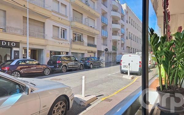 Appartement à vendre    2 pièces • 69 m2 Juan-les-Pins - Antibes