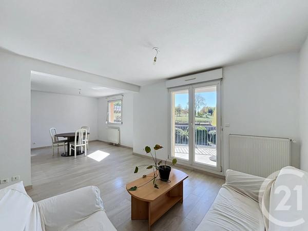 Appartement F4 à vendre  3 pièces - 76,88 m 2   BELFORT  - 90
