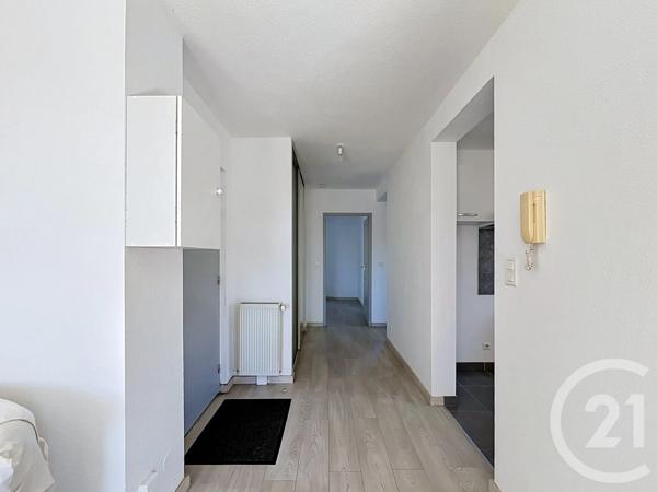 Appartement F4 à vendre  3 pièces - 76,88 m 2   BELFORT  - 90