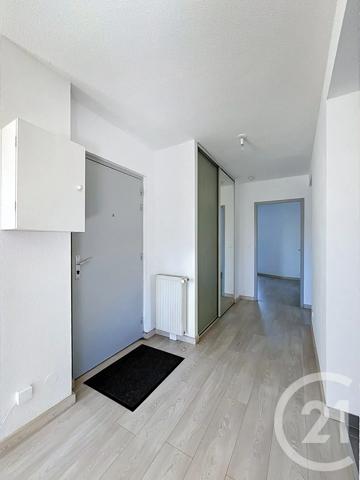 Appartement F4 à vendre  3 pièces - 76,88 m 2   BELFORT  - 90