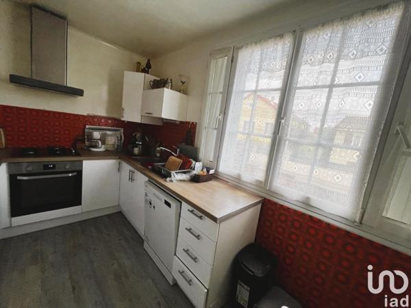 Maison 7 pièces de 143 m² à Paray-Vieille-Poste (91550)