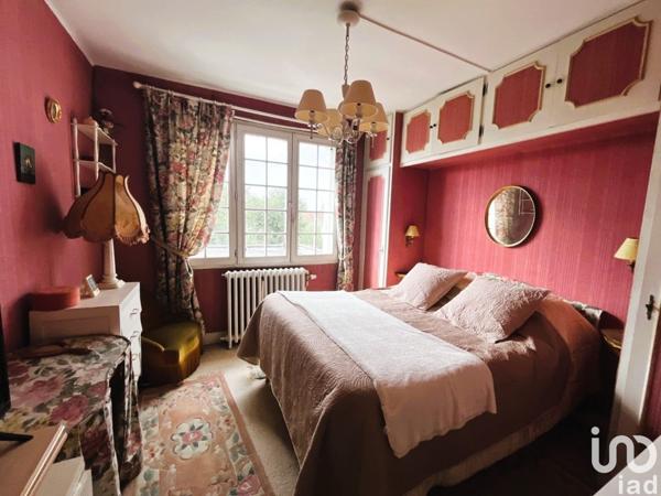 Maison 7 pièces de 143 m² à Paray-Vieille-Poste (91550)