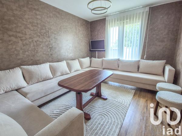 House for sale 7 rooms 131 m² Follainville-Dennemont