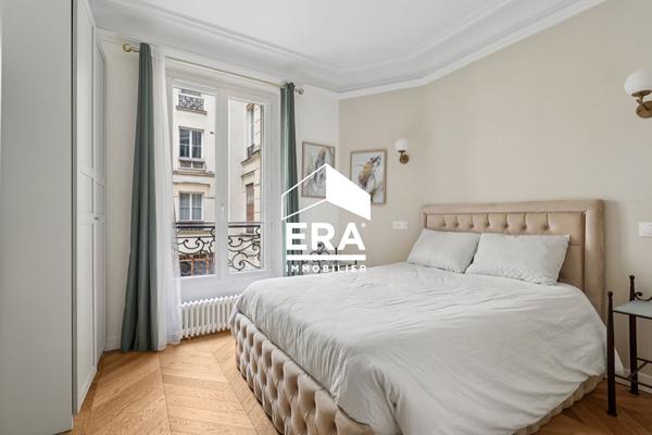 Appartement Paris 3 pièce(s) 69.04 m2
