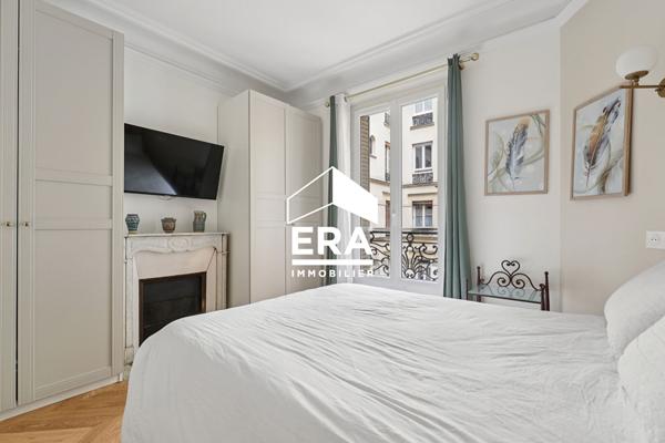 Appartement Paris 3 pièce(s) 69.04 m2