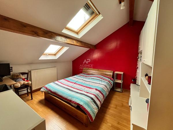 QUARTIER POSTE 8min GARE HOUILLES Maison Meulière 7 pièce(s) 118 m2 799 000 € **  - Référence  419