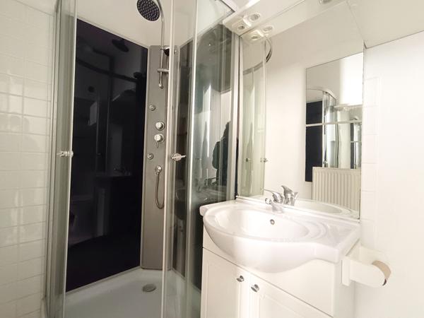 STUDIO 32.24 M² à SAVIGNY SUR ORGE