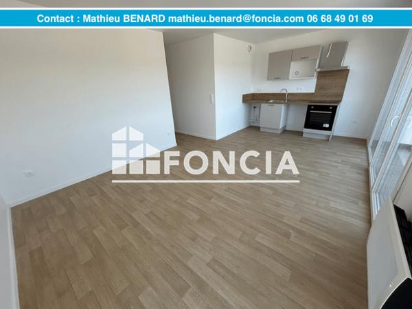 Location Appartement 2 pièces 46.99 m² - SENTE DU POMMERET Petit-couronne 76650