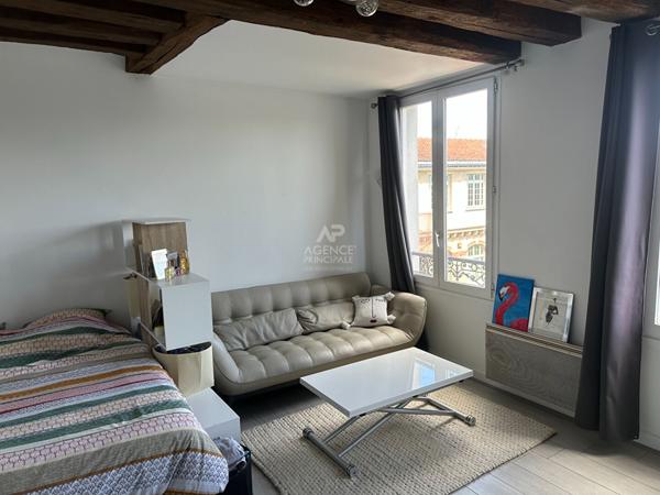 Appartement Saint Germain En Laye 1 pièce(s) 23.45 m2 €209 000 ** - Référence 16897