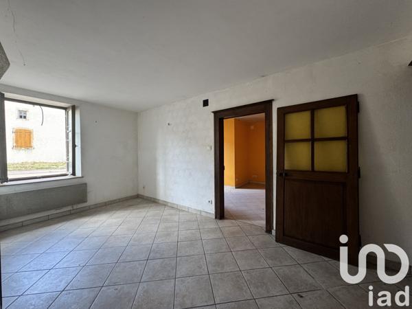 Maison à vendre 6 pièces 171 m² Hadigny-les-Verrières