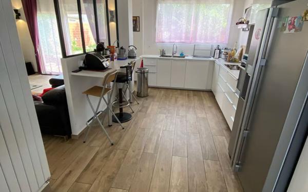 Maison à vendre    6 pièces • 157,72 m2 Champigny-sur-Marne