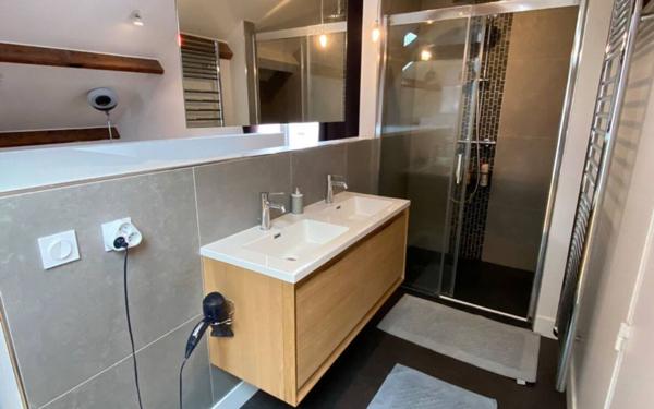 Maison à vendre    6 pièces • 157,72 m2 Champigny-sur-Marne