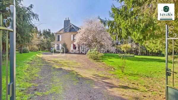 UNE MAISON BOURGEOISE, CINQ CHAMBRES, UN PARC DE PLUS DE 4 000 M²… ET ENCORE DU POTENTIEL !

Marie Morand – Les Clés de la Suisse Normande, l’immobilier dans nos Racines par BSK, vous présente cette élégante maison bourgeoise nichée dans un environnement verdoyant, à seulement 15 minutes des commerces et services de Thury-Harcourt – Le Hom et de Condé-sur-Noireau.

Ici, on retrouve ce que l’on aime dans les maisons de caractère : de beaux volumes, de l’espace pour toute la famille, un grand terrain et cette impression de respirer dès que l’on franchit le portail.

La maison offre surtout un véritable confort de vie avec la possibilité de vivre entièrement de plain-pied.

Au rez-de-chaussée, vous découvrirez un vaste salon lumineux et chaleureux, une cuisine aménagée et équipée, une chambre, une salle d’eau ainsi que des WC indépendants.

À l’étage, un grand palier dessert quatre chambres supplémentaires, une salle de bain et des WC. Chacun pourra donc disposer de son espace : chambres d’enfants, bureau, chambre d’amis, salle de jeux… à vous d’imaginer la suite.

Et si cinq chambres ne suffisaient pas, le grenier aménageable offre encore de belles possibilités : suite parentale, atelier, espace de télétravail ou pièce de loisirs.

À l’extérieur, la propriété s’étend sur un parc arboré de 4 370 m², suffisamment vaste pour profiter pleinement de la nature, recevoir, jardiner ou laisser les enfants courir, sans pour autant s’isoler complètement des commodités.

Une grande dépendance complète l’ensemble. Elle pourra accueillir vos véhicules, votre matériel, un atelier, du stockage ou accompagner un futur projet selon vos besoins.

Cette maison est faite pour vous si vous recherchez :

✨ Le charme et les volumes d’une maison bourgeoise
✨ Une véritable vie de plain-pied
✨ Cinq chambres et encore du potentiel
✨ Un parc arboré de plus de 4 000 m²
✨ Une grande dépendance
✨ Le calme de la campagne à seulement 15 minutes des services

Une propriété familiale, authentique et pleine de possibilités, pour celles et ceux qui rêvent d’espace, de nature et d’une maison dans laquelle écrire une nouvelle histoire.

Vous vous reconnaissez ? Alors cette maison mérite réellement votre visite.

Pour toute demande de rendez-vous, une pièce d’identité en cours de validité sera demandée, conformément aux obligations de vigilance applicables aux professionnels de l’immobilier, notamment dans le cadre de la réglementation TRACFIN. Les données et documents transmis seront traités dans le respect du RGPD.

Afin de préparer une visite cohérente avec votre projet et de vérifier sa faisabilité financière, la présentation d’un plan de financement, d’une attestation de faisabilité ou d’un justificatif de fonds datant de moins de trois mois sera également fortement appréciée.


Pour me joindre efficacement, privilégiez l'envoi d'un SMS, d'un e-mail ou d'un message par Messenger ou WhatsApp. Lorsque je suis en rendez-vous ou sur le terrain, le réseau n'est pas toujours très coopératif… et mon téléphone n'est pas nécessairement à portée de main.

Votre message me permettra d'identifier immédiatement le bien concerné et de vous rappeler personnellement dans les meilleurs délais.

Et parce qu'un projet immobilier peut aussi commencer par une recommandation : pensez à Mareco !

Vous connaissez quelqu'un qui souhaite vendre un bien ? Recommandez-le-moi via Mareco by BSK et soyez récompensé(e) si votre recommandation aboutit à une vente, selon les conditions du programme.

Application disponible sur Google Play et l'App Store.
Mon code de parrainage MARECO : 574646
Cette annonce référence 343738 vous est présentée par votre agent commercial BSK Immobilier MARIE MORAND (EI) immatriculé au RSAC de CAEN (14000) sous le numéro 53772786900027.