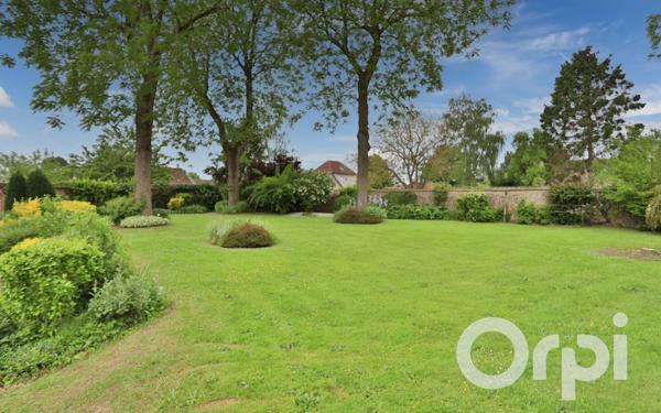 Maison à vendre    11 pièces • 283 m2 Chaumont-en-Vexin