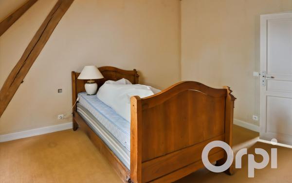 Maison à vendre    11 pièces • 283 m2 Chaumont-en-Vexin