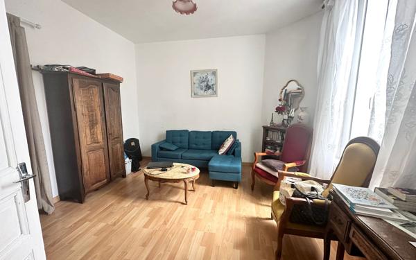 Maison à vendre    3 pièces •  Saintes