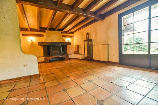 Gujan-Mestras (33470) Villa de plain-pied avec 4 chambres et garage