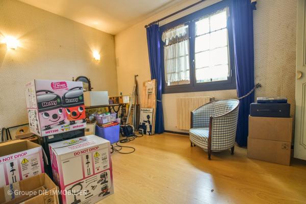 Gujan-Mestras (33470) Villa de plain-pied avec 4 chambres et garage