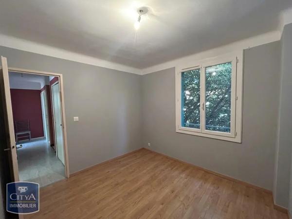 Maison à louer 5 pièces 86.06m² Orange (84100)