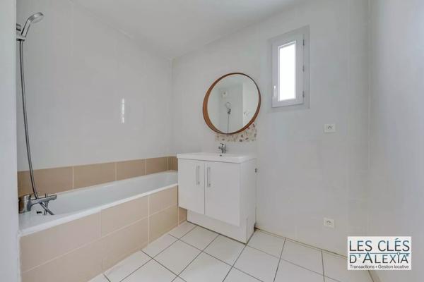 Décines – T3 traversant de 67,48 m²,  terrasse et jardin privatif de 80 m²