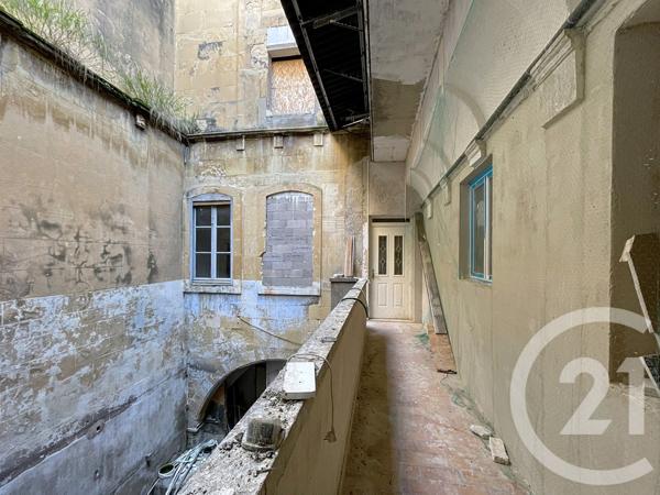 Maison à vendre  14 pièces - 550 m2 BAGNOLS SUR CEZE - 30