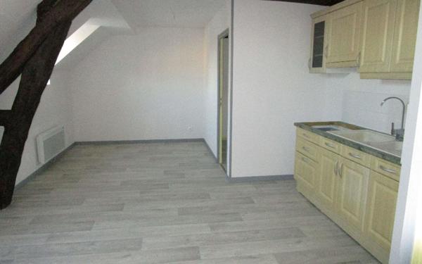 Immeuble à vendre    17 pièces •  Meaux