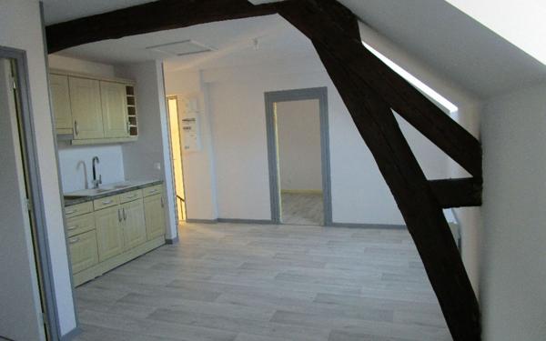 Immeuble à vendre    17 pièces •  Meaux