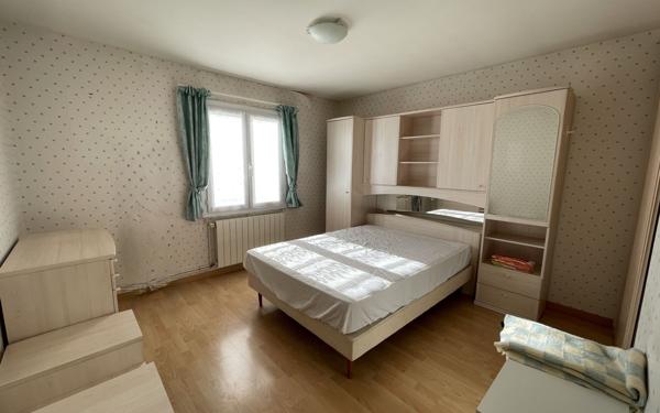 Maison à vendre    4 pièces •  Châteauneuf-sur-Isère