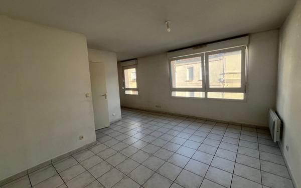 Appartement à vendre    2 pièces • 49 m2 Saint-Quentin