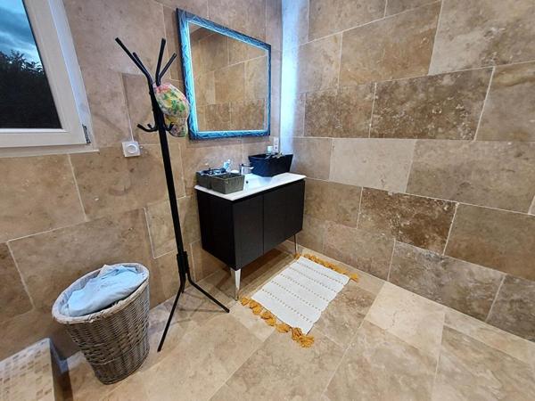 Villa Récente 105m² avec Piscine Le Teil 275 000HAI