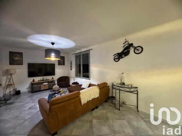 Maison 7 pièces de 150 m² à Villeneuve-sur-Yonne (89500)